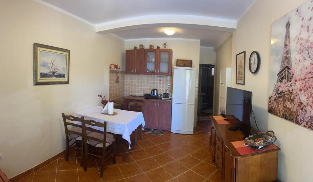 Belada Apartment Budva Eksteriør billede